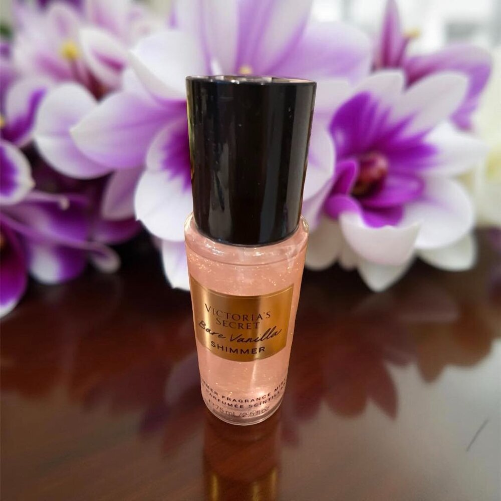 Victoria's Secret Body Fragrance Shimmer Mist Spray Bare Vanilla 2.5 oz